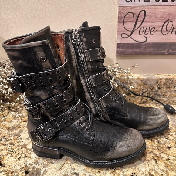 AS98 Archie Ice 39 8.5-9.0 - Picture 3 of 5